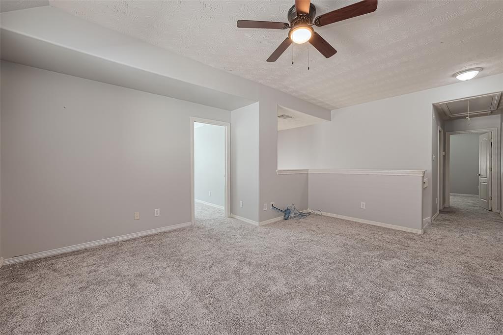 2202 Highland Crossing Drive, Conroe, Texas image 25
