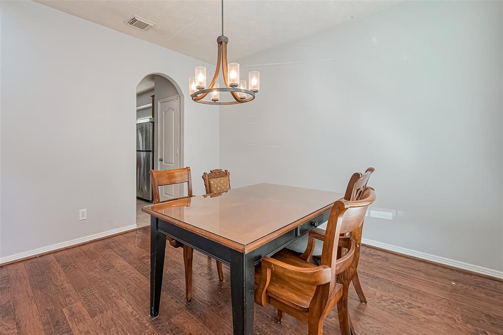 2202 Highland Crossing Drive, Conroe, Texas image 13