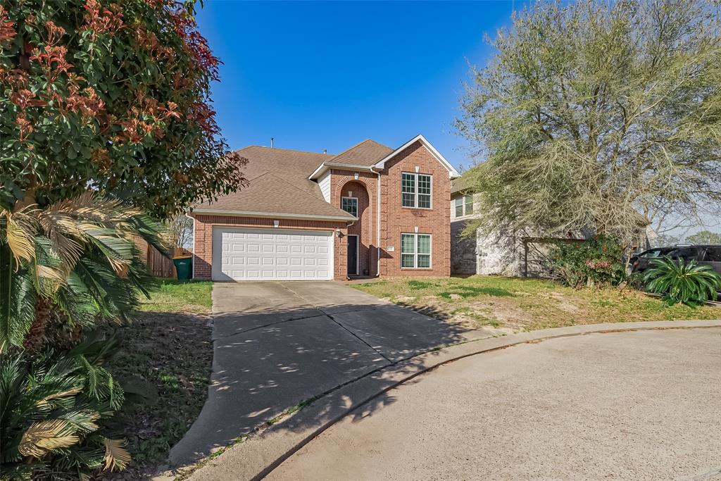 2202 Highland Crossing Drive, Conroe, Texas image 1