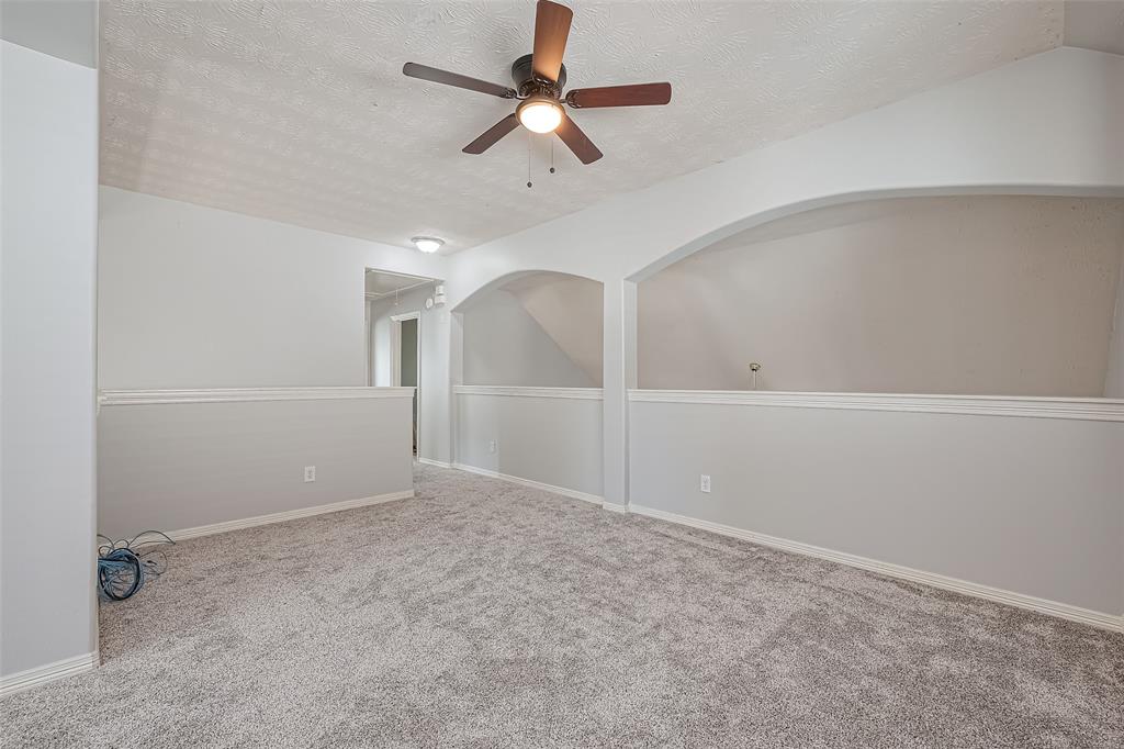 2202 Highland Crossing Drive, Conroe, Texas image 26