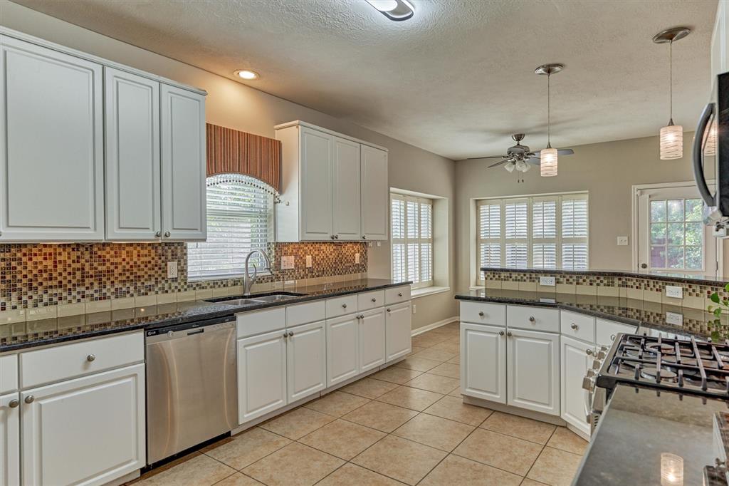 21003 Meadowhill Drive, Spring, Texas image 14
