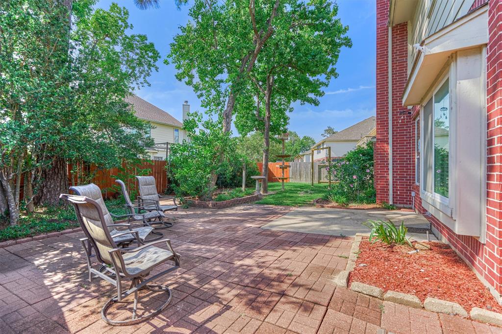 21003 Meadowhill Drive, Spring, Texas image 35