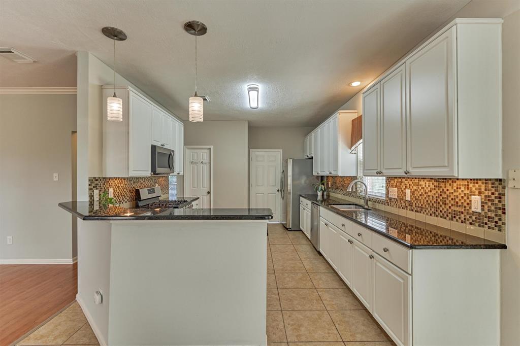 21003 Meadowhill Drive, Spring, Texas image 12