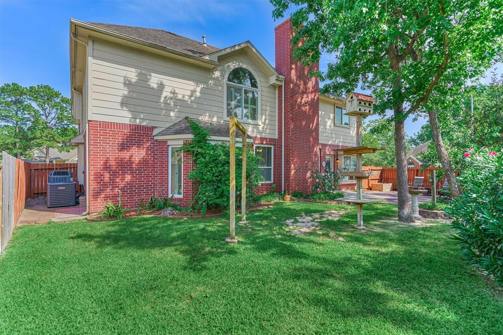21003 Meadowhill Drive, Spring, Texas image 37