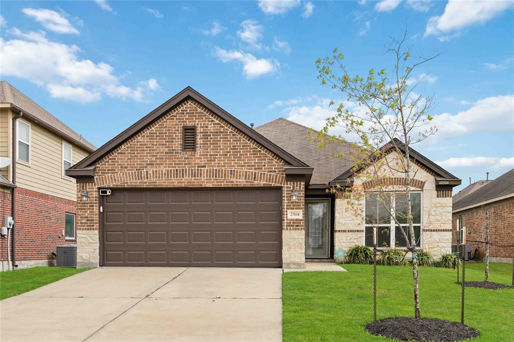 2514 Fresh Dawn Drive, Fresno, Texas image 1