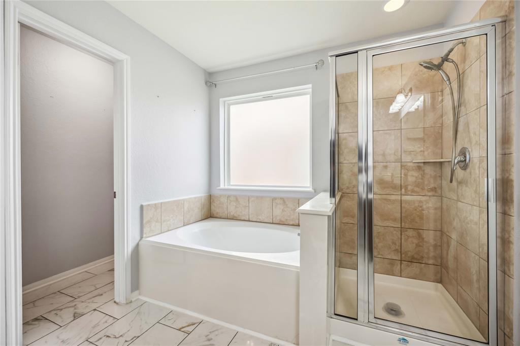 2514 Fresh Dawn Drive, Fresno, Texas image 11