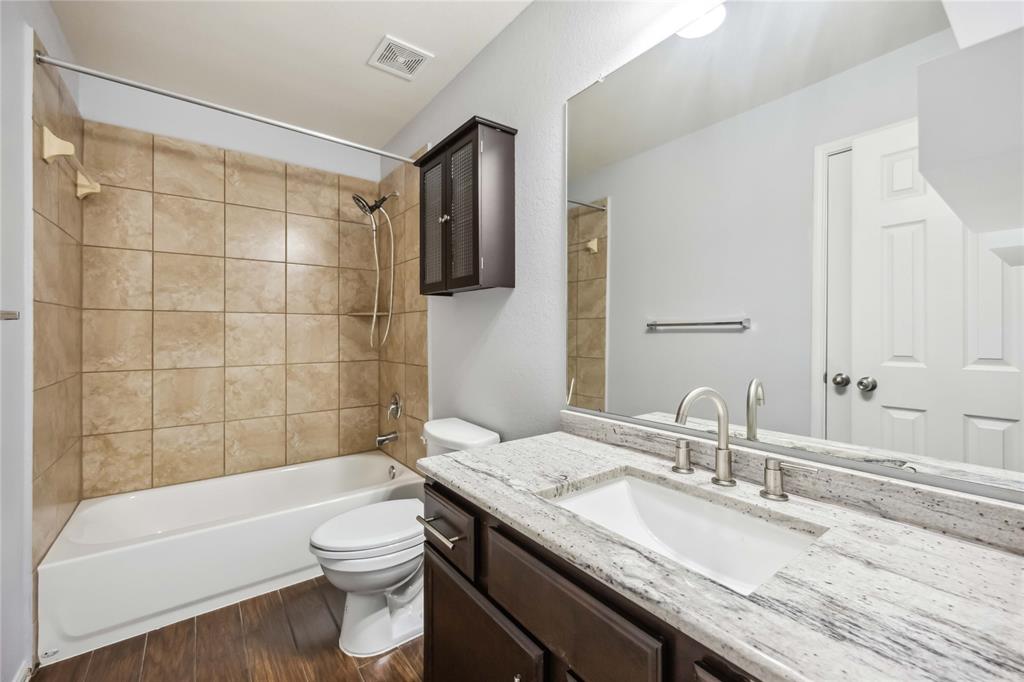 2514 Fresh Dawn Drive, Fresno, Texas image 12