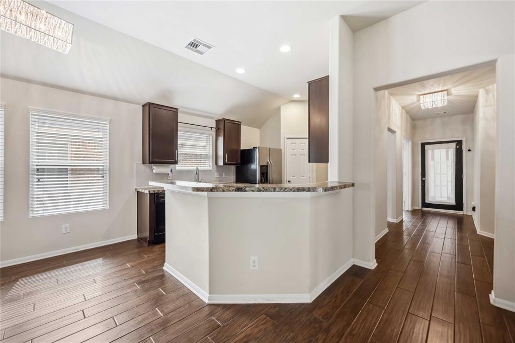 2514 Fresh Dawn Drive, Fresno, Texas image 4