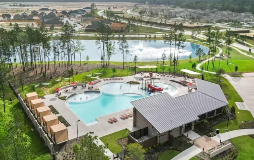 16322 Vivid Creek Court, Conroe, Texas image 9