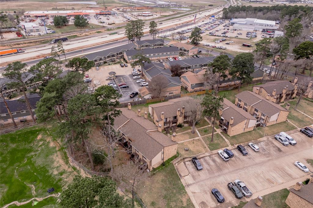 2521 Crosstimbers Street #F3, Huntsville, Texas image 35
