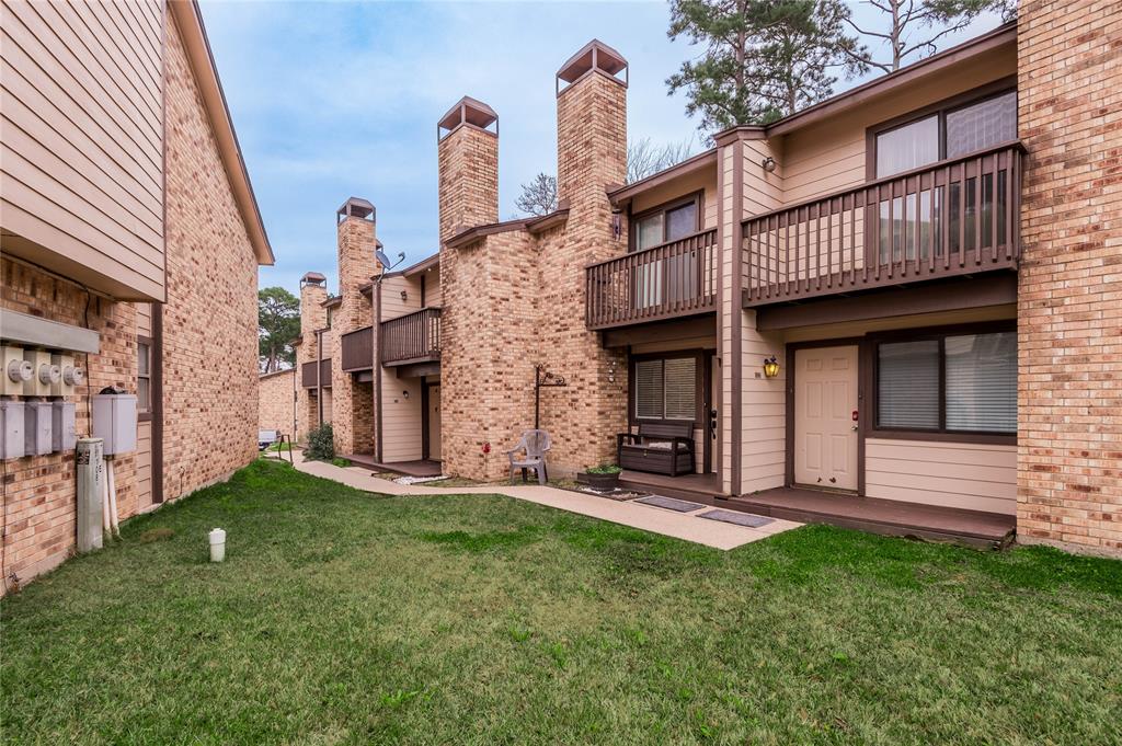 2521 Crosstimbers Street #F3, Huntsville, Texas image 30