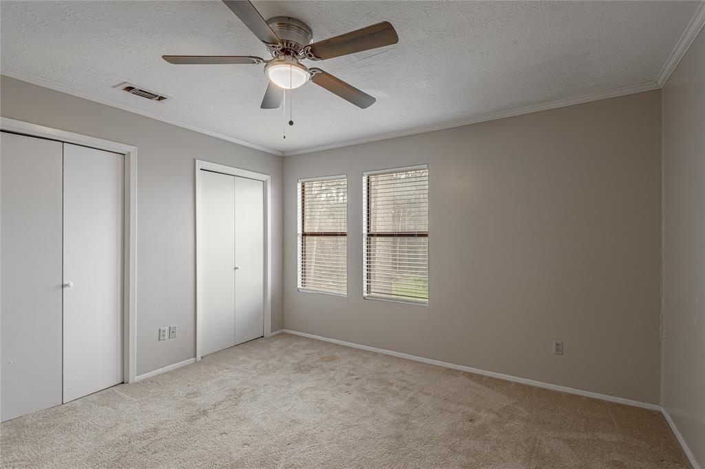 2521 Crosstimbers Street #F3, Huntsville, Texas image 20