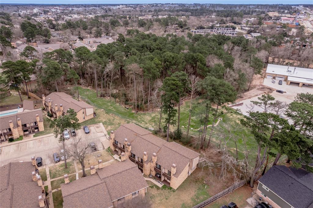 2521 Crosstimbers Street #F3, Huntsville, Texas image 38