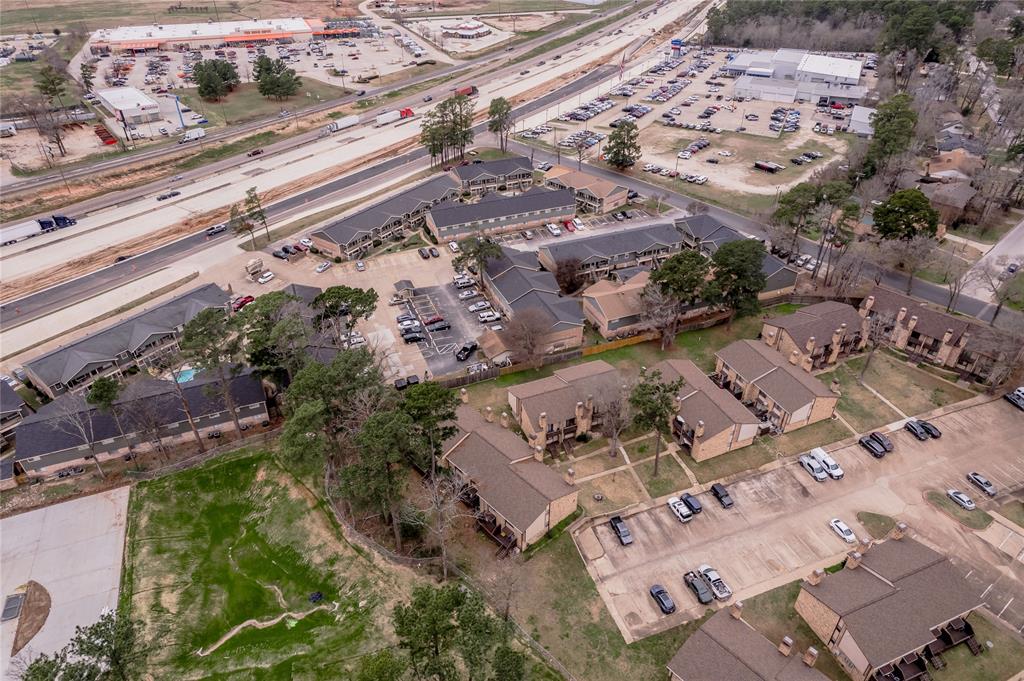 2521 Crosstimbers Street #F3, Huntsville, Texas image 41