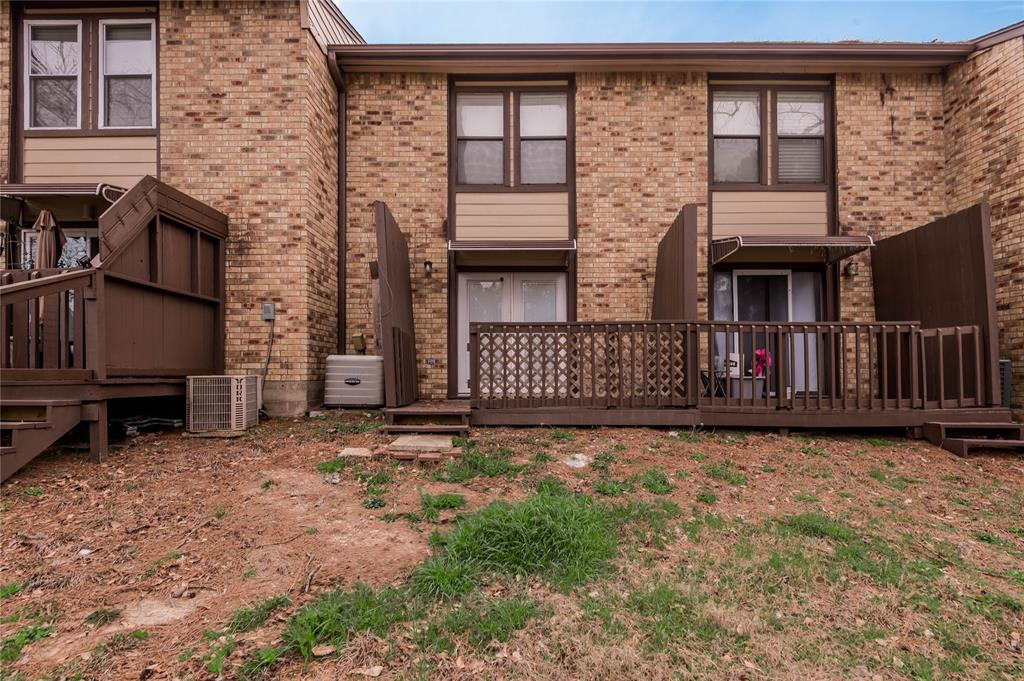 2521 Crosstimbers Street #F3, Huntsville, Texas image 34