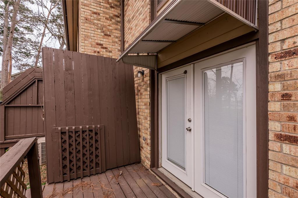 2521 Crosstimbers Street #F3, Huntsville, Texas image 33