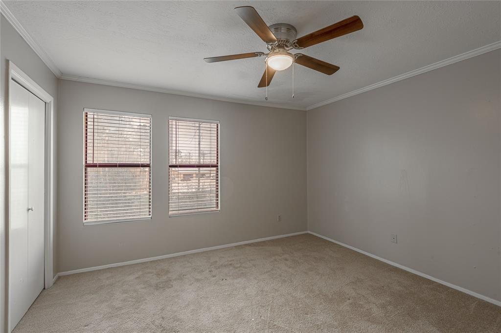 2521 Crosstimbers Street #F3, Huntsville, Texas image 17