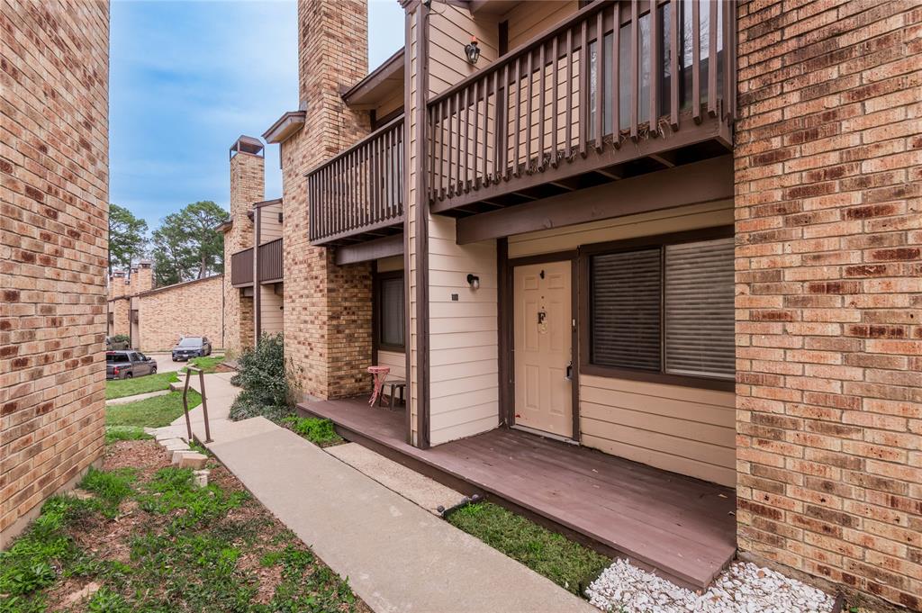 2521 Crosstimbers Street #F3, Huntsville, Texas image 29