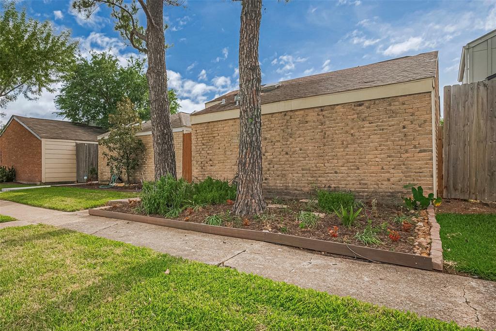 2023 Wilcrest Drive