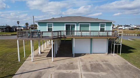 Photo of 1118 County Road 204, Sargent, TX 77414 (MLS # 48662749) Photo of 1118 County Road 204, Sargent, TX 77414 (MLS # 48662749)