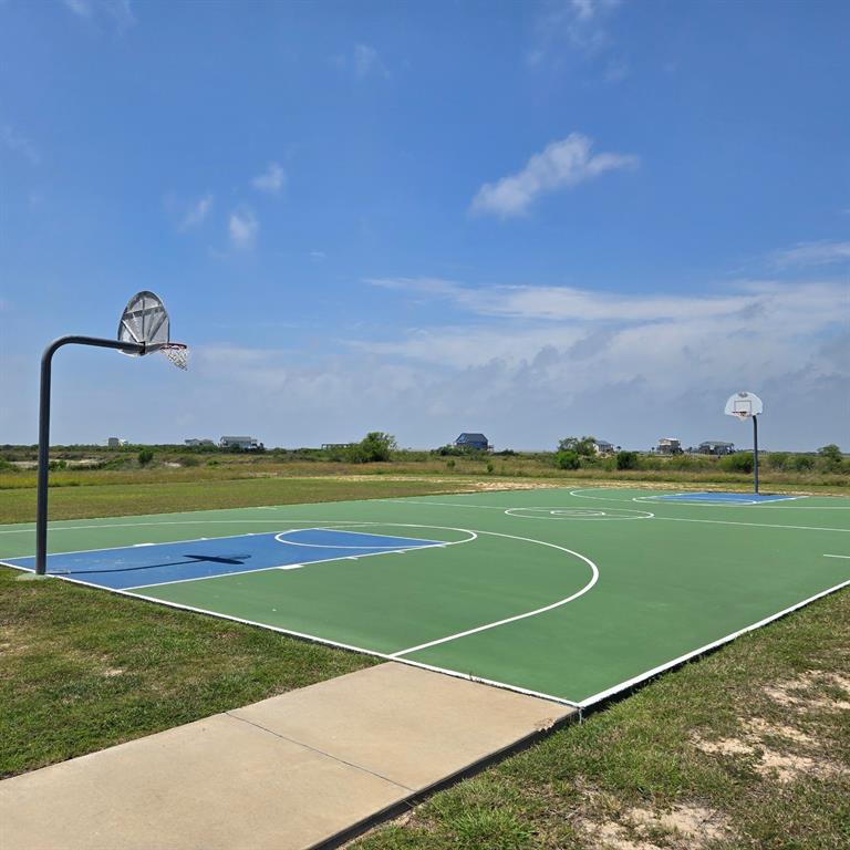 3060 Coastal Springs Loop, Palacios, Texas image 2