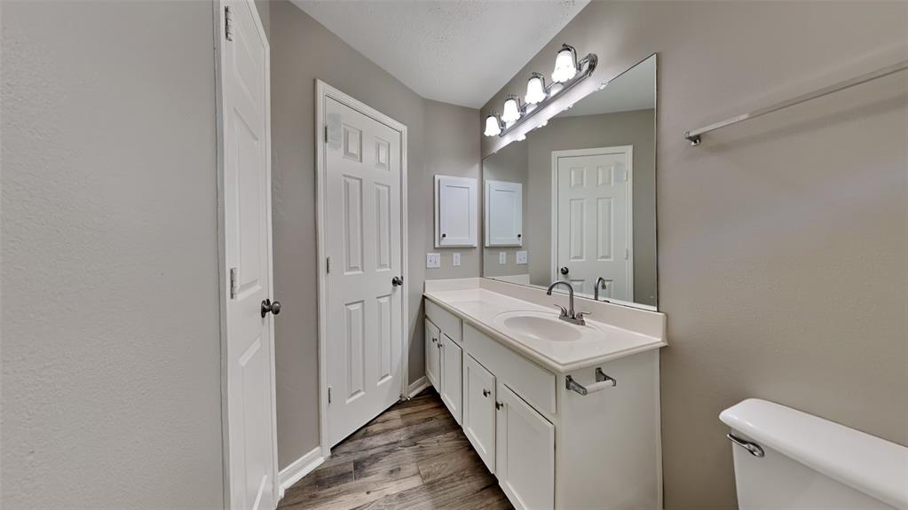 1311 Kingfisher Court, Pearland, Texas image 13
