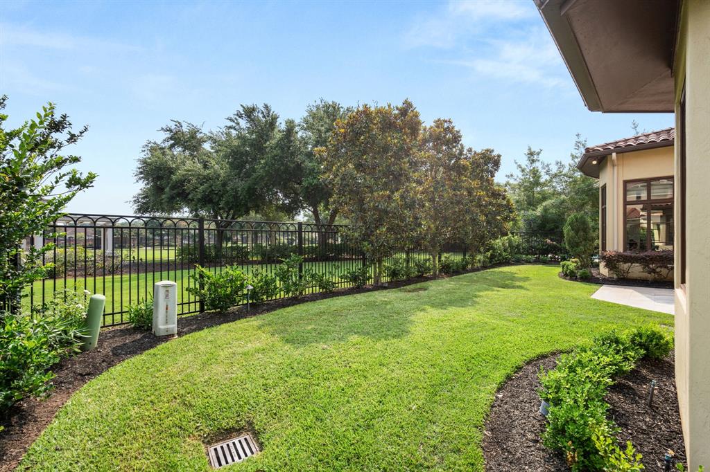 17 Miramar Heights Circles, Sugar Land, Texas image 40