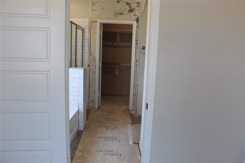 319 Palero Path Path, Brookshire, Texas image 17