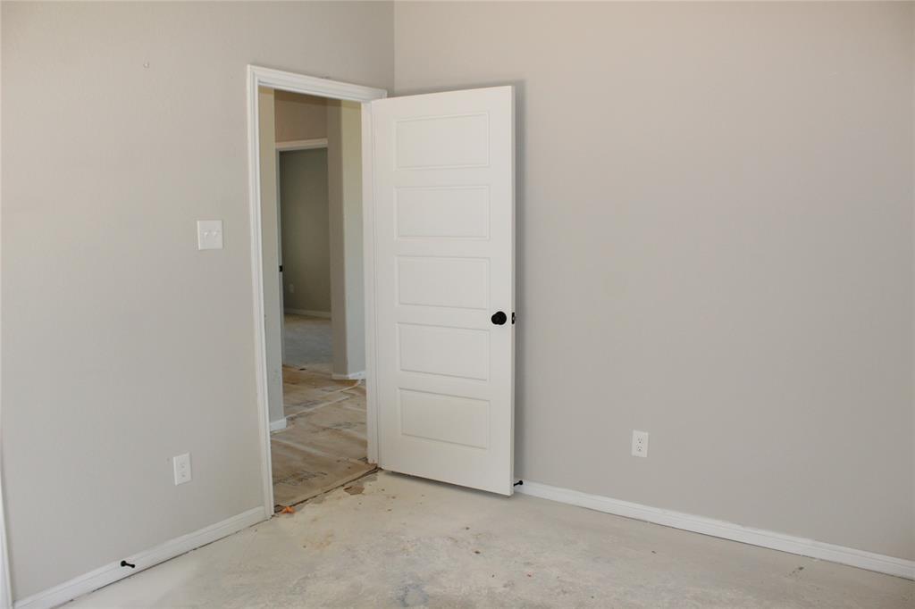 319 Palero Path Path, Brookshire, Texas image 23