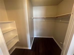 6026 Yorkglen Manor Lane, Houston, Texas image 13