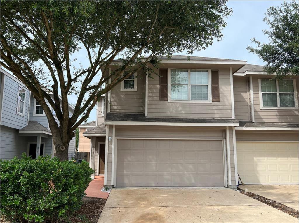 6026 Yorkglen Manor Lane, Houston, Texas image 1