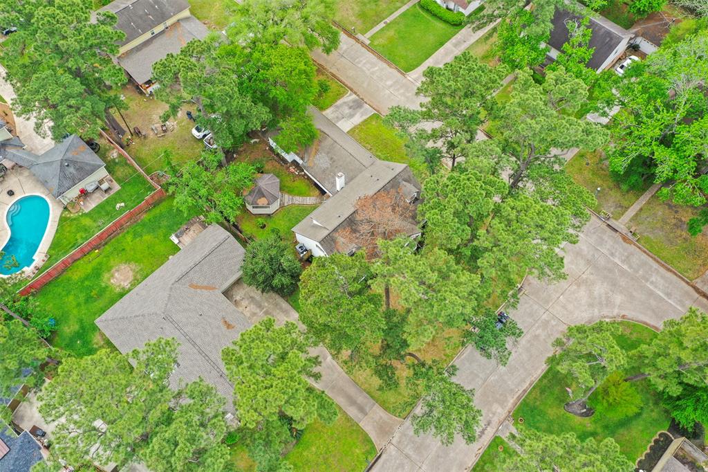 3915 Glenheather Drive, Houston, Texas image 44