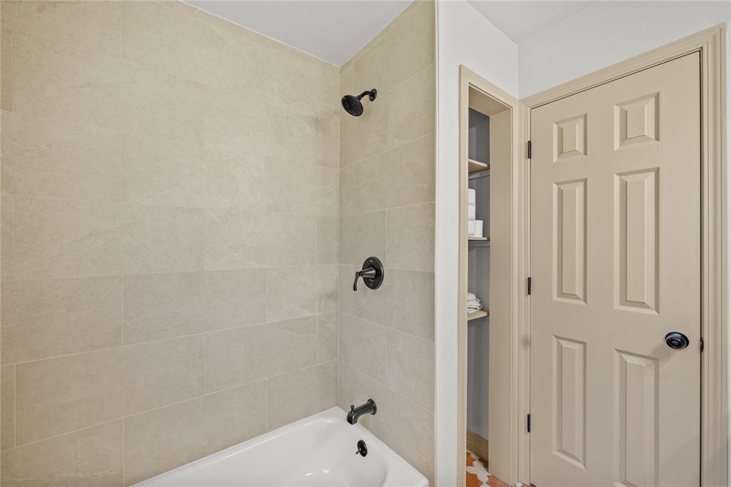 4022 Marlborough Drive, Houston, Texas image 17