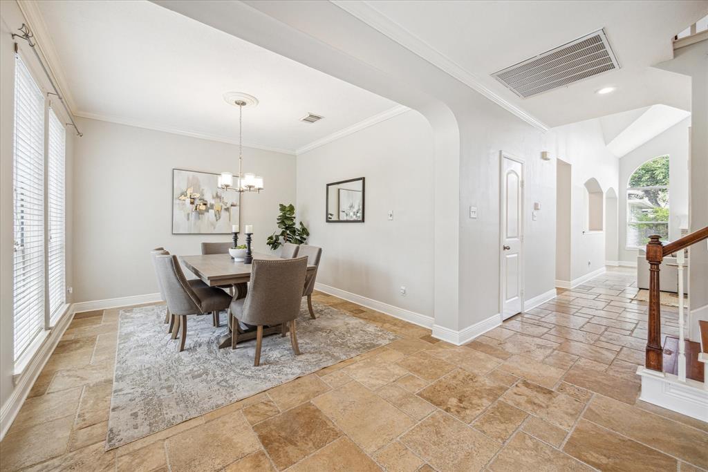 12710 Wilbury Park