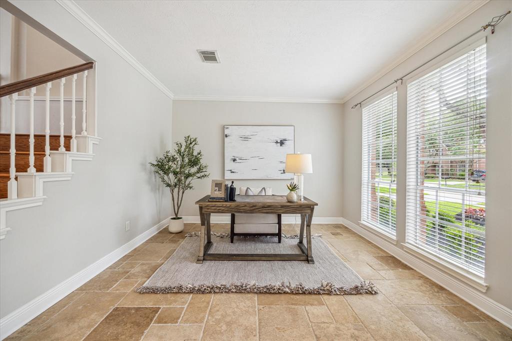 12710 Wilbury Park
