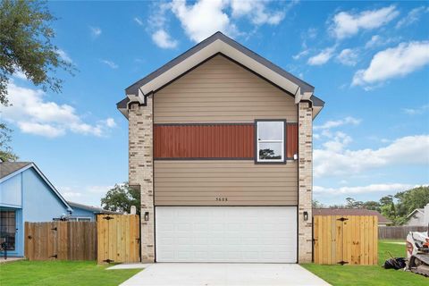 5608 Hollow Pines Drive Houston TX 77049