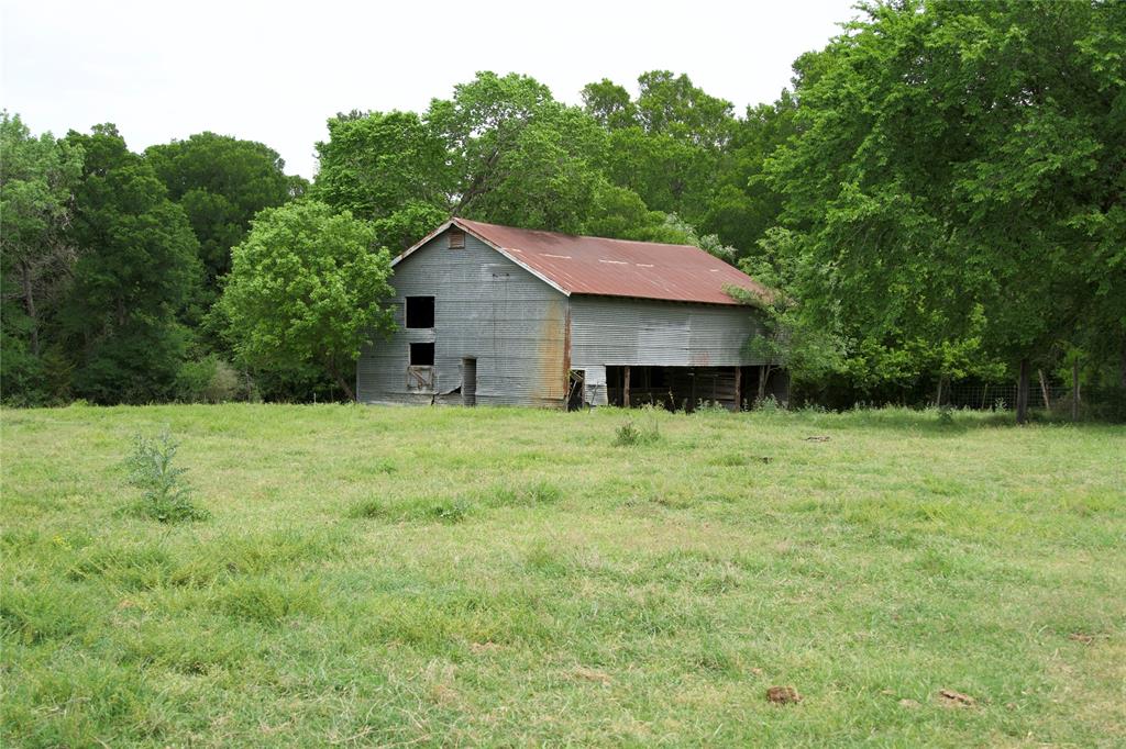 1010 St Delight Road, Paige, Texas image 8