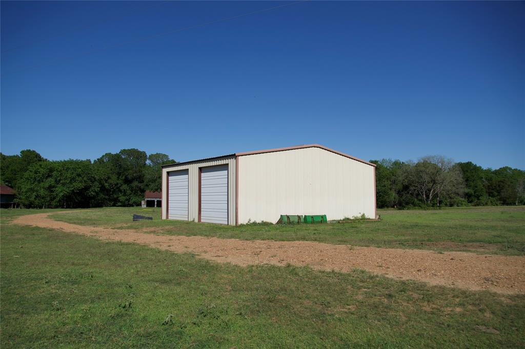 1010 St Delight Road, Paige, Texas image 6
