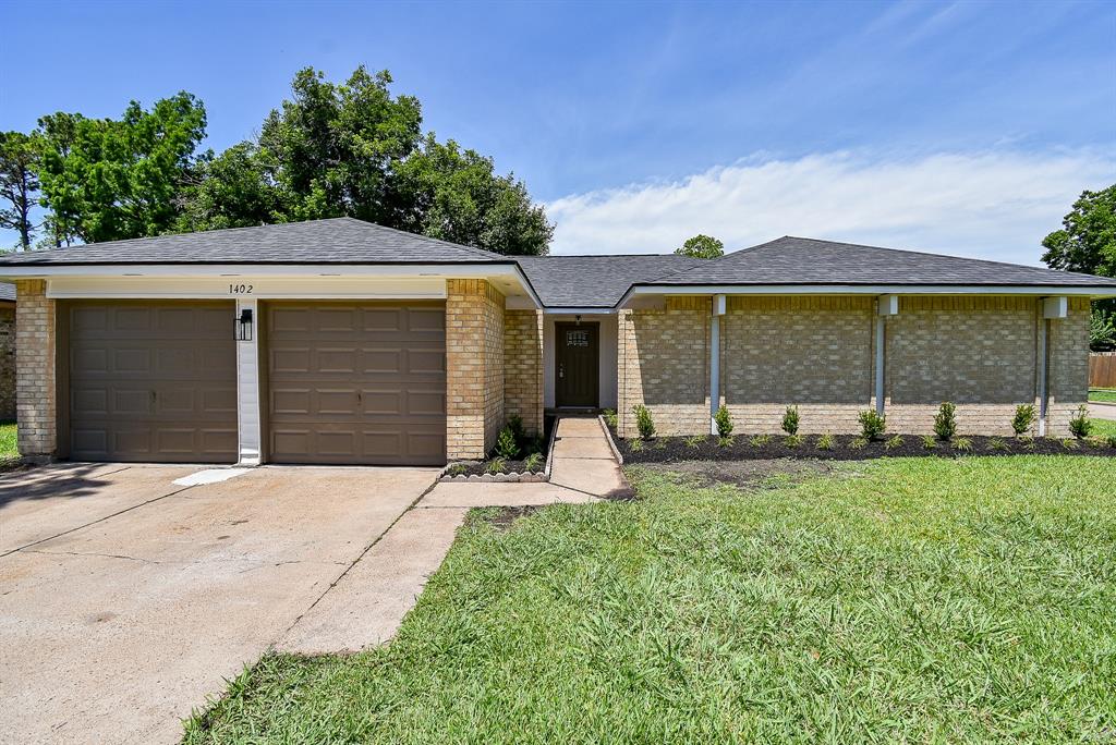 1402 Blue Diamond Drive, Missouri City, Texas image 1