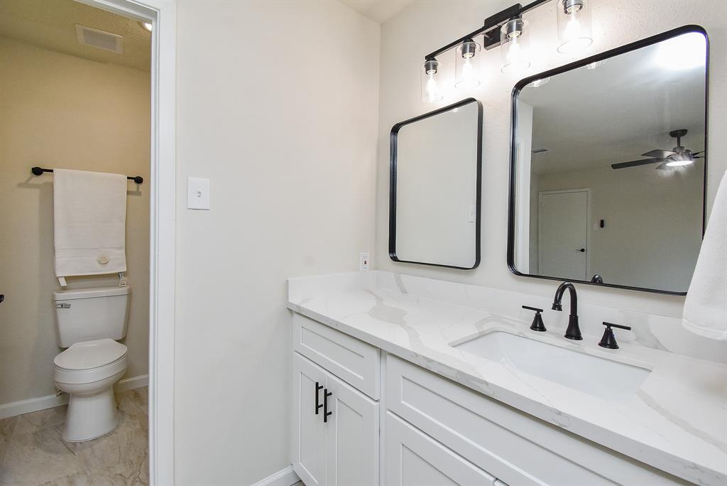 1402 Blue Diamond Drive, Missouri City, Texas image 27