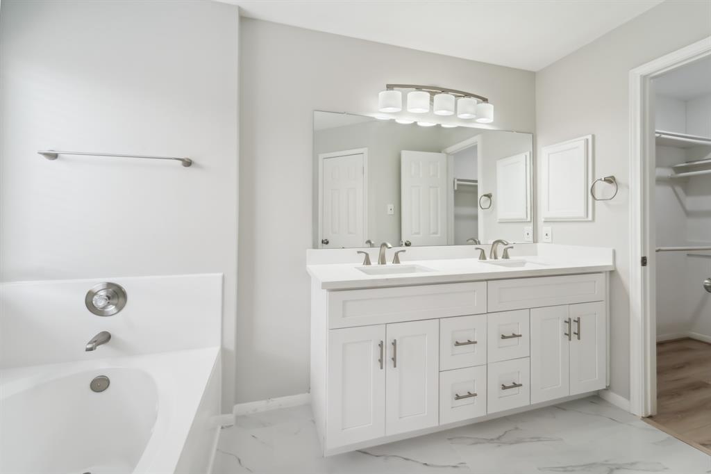 13038 Skymeadow Drive, Houston, Texas image 18