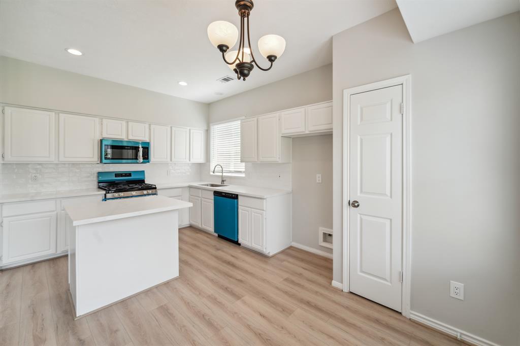 13038 Skymeadow Drive, Houston, Texas image 11