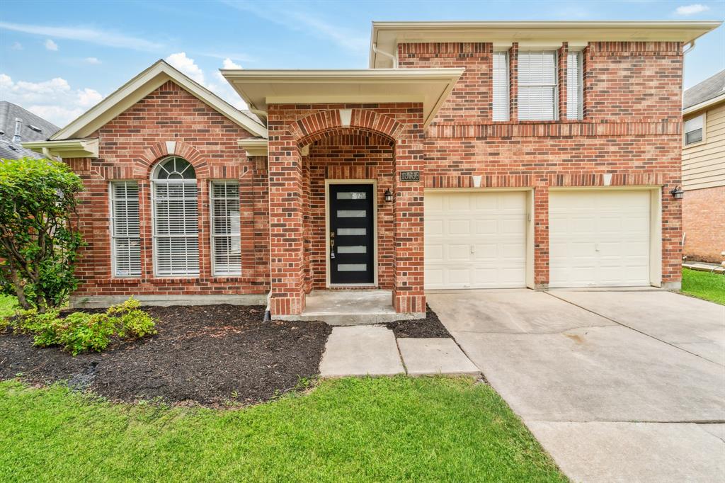 13038 Skymeadow Drive, Houston, Texas image 1