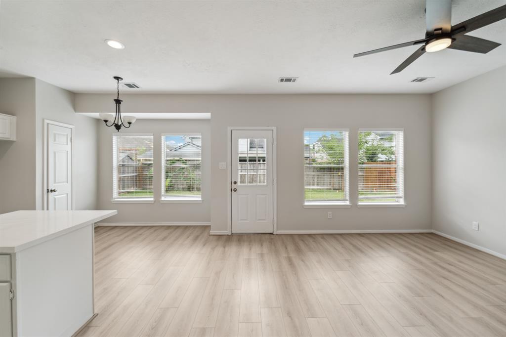 13038 Skymeadow Drive, Houston, Texas image 10
