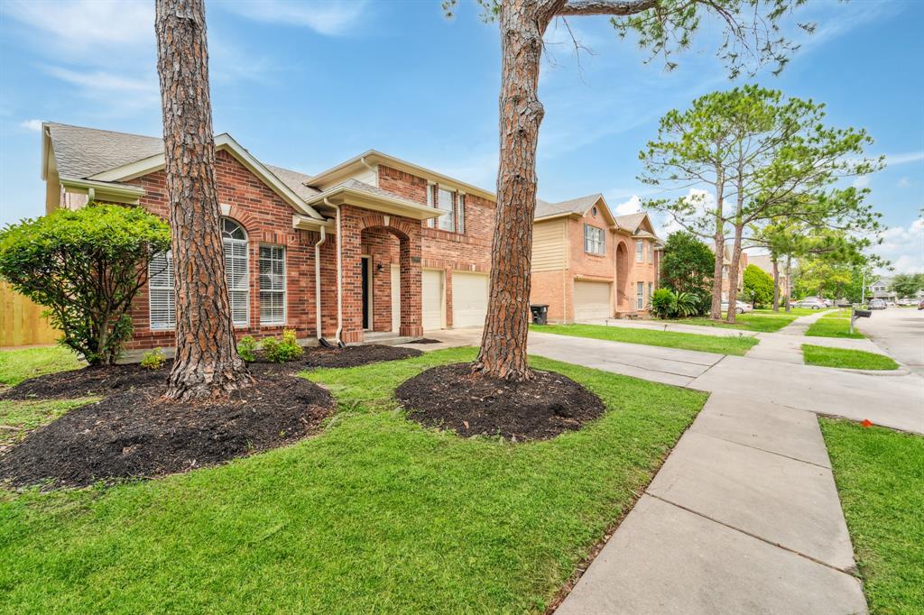 13038 Skymeadow Drive, Houston, Texas image 9