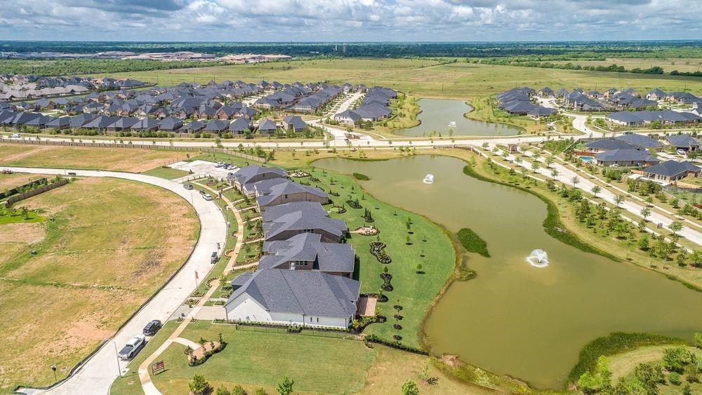 4506 Rustic Grove Lane, Fulshear, Texas image 18