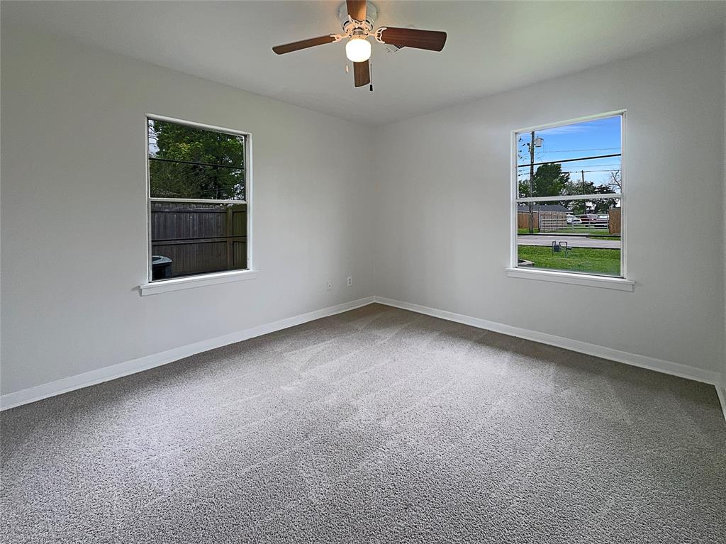 18 Belview Street, Baytown, Texas image 19