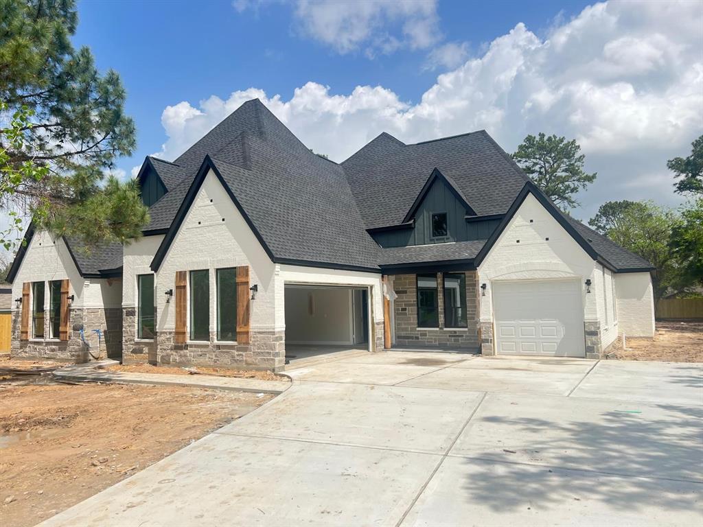26006 Le Berge Drive, Tomball, Texas image 2