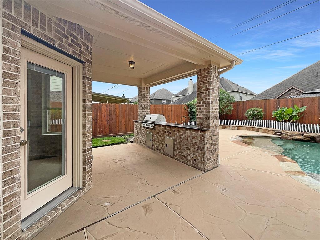 3306 Cactus Heights Lane, Pearland, Texas image 27