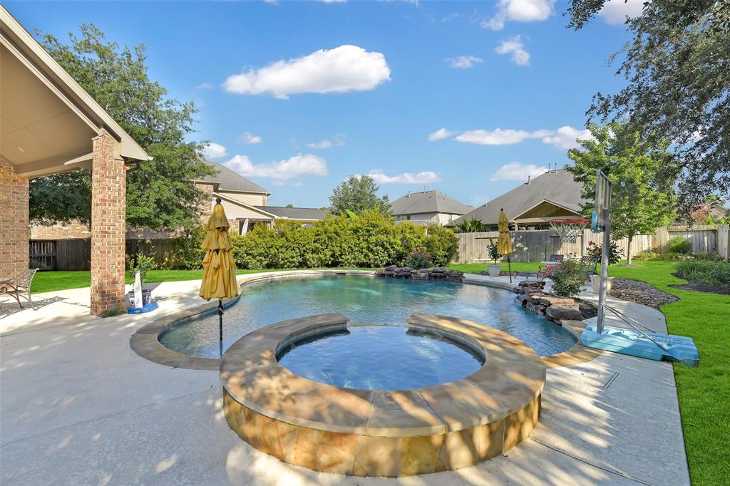 12902 Wickerhill Falls Court